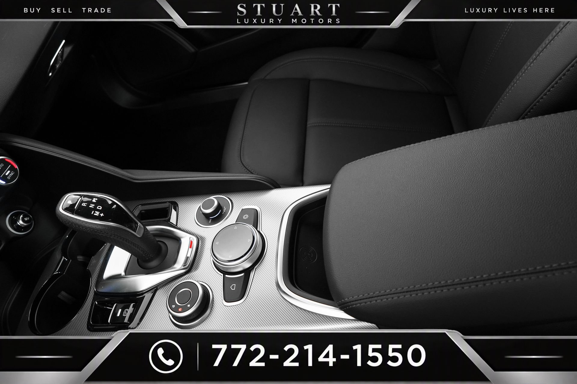 Used 2025 Alfa Romeo Giulia w/ Driving Assist Package RWD image 27