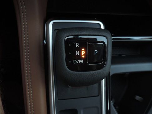 New 2025 Nissan Pathfinder Platinum w/ Cargo Package image 25