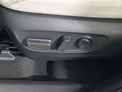Used 2023 Toyota RAV4 XLE Premium FWD image 13