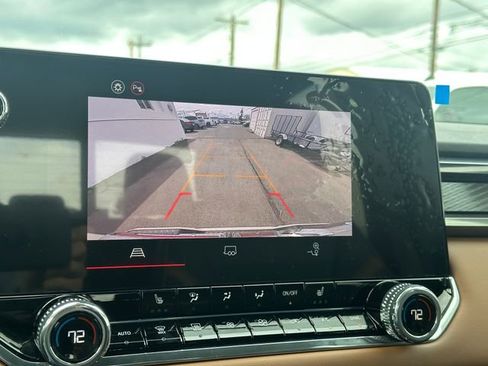 New 2026 GMC Canyon AT4 AWD/4WD image 28