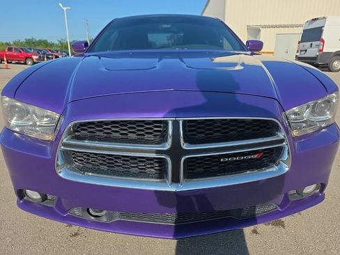Used 2014 Dodge Charger R/T RWD image 2