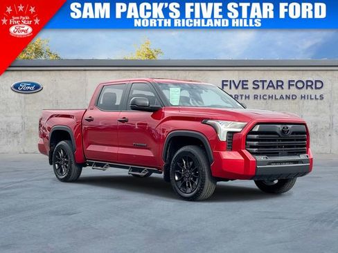 Used 2025 Toyota Tundra SR5 AWD/4WD image 1