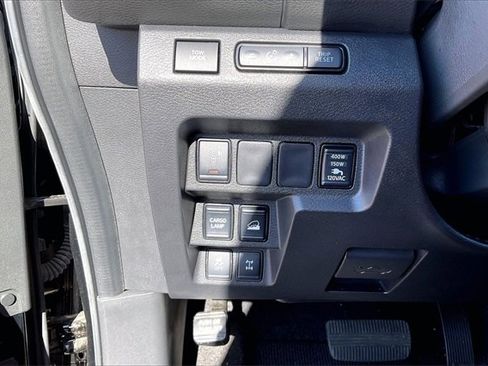 Certified 2025 Nissan Frontier PRO-4X w/ Pro Convenience Package image 29