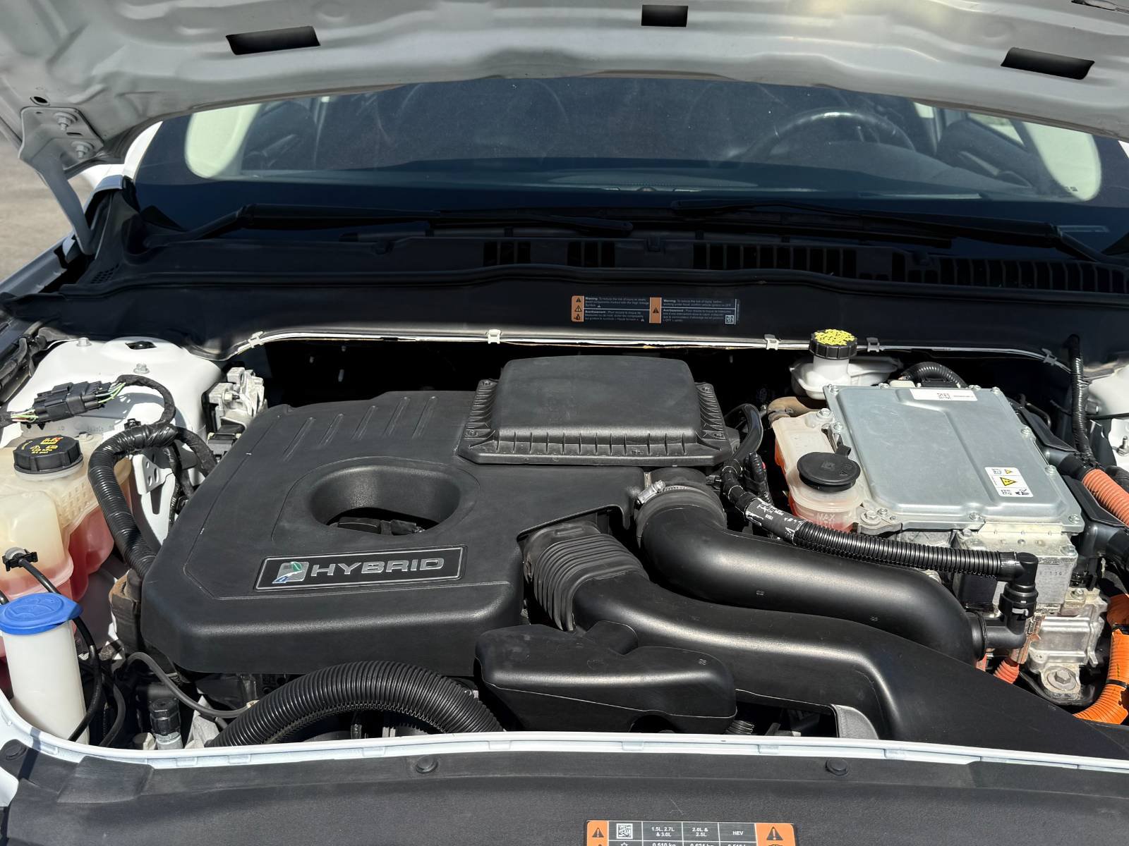 Used 2018 Ford Fusion SE w/ Equipment Group 602A FWD image 13