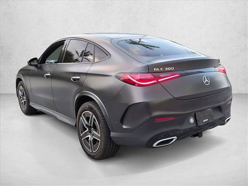 Used 2024 Mercedes-Benz GLC 300 4MATIC image 8