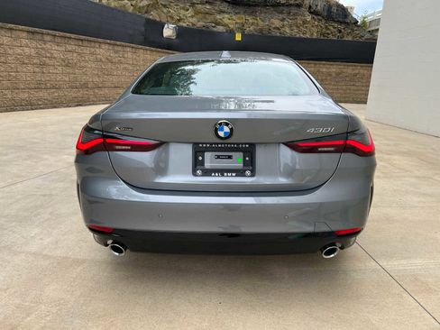 Used 2025 BMW 430i xDrive Coupe w/ Premium Package image 4