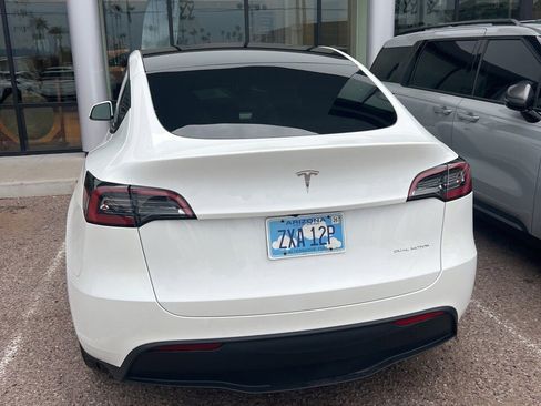 Used 2023 Tesla Model Y Long Range image 9
