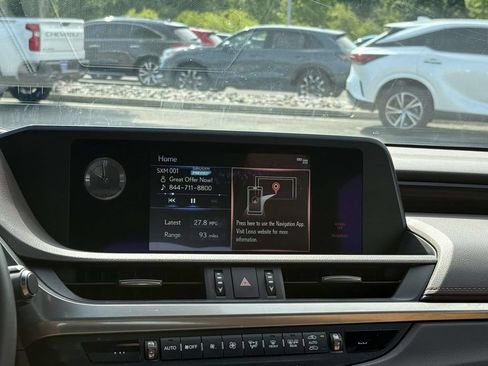 Used 2020 Lexus ES 350 w/ Premium Package FWD image 10