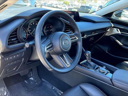 Certified 2023 MAZDA MAZDA3 2.5 Turbo Sedan w/Premium Plus image 9