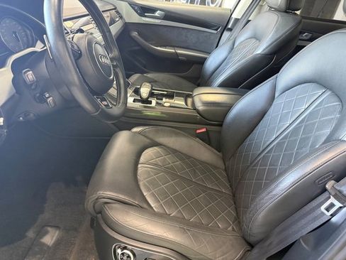 Used 2016 Audi S8 image 13