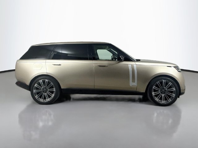 Used 2023 Land Rover Range Rover Long Wheelbase Autobiography AWD/4WD image 4