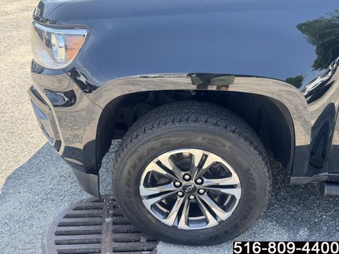 Used 2022 Chevrolet Colorado Z71 AWD/4WD image 11