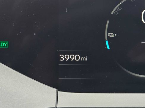 Used 2026 Toyota Prius Plug-In Hybrid image 26