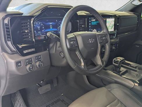 Used 2025 Chevrolet Silverado 1500 ZR2 w/ Technology Package AWD/4WD image 9