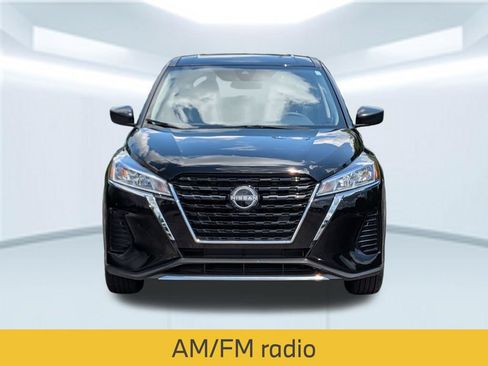 Certified 2023 Nissan Kicks S FWD image 12