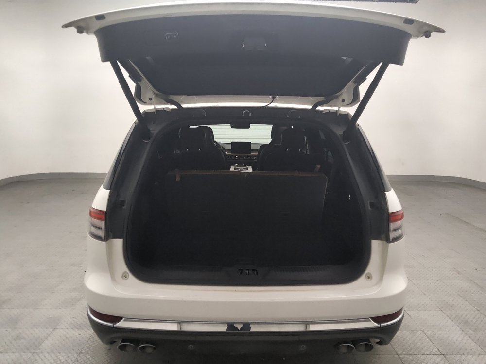 Used 2021 Lincoln Aviator Reserve w/ Equipment Group 201A RWD image 29