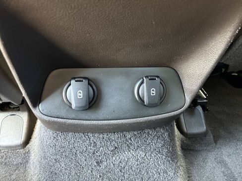 Used 2019 Hyundai Santa Fe Limited AWD/4WD image 20