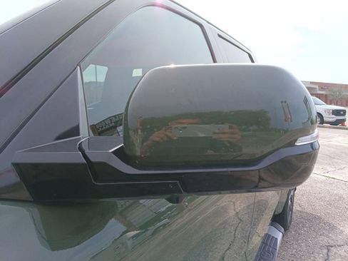 Used 2023 Toyota Tundra Limited AWD/4WD image 11