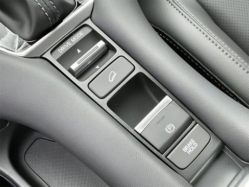 New 2026 Honda HR-V EX-L image 27