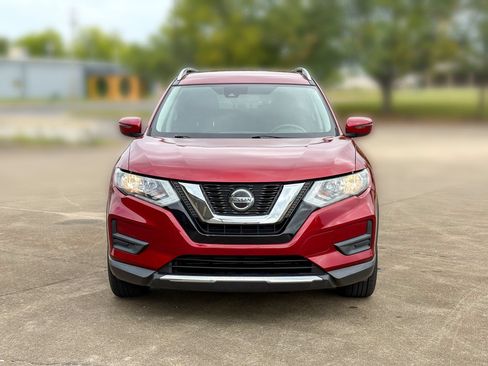 Used 2019 Nissan Rogue S w/ Special Edition Package AWD/4WD image 3