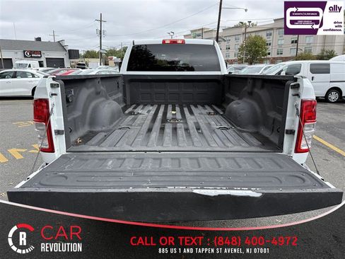Used 2024 RAM 3500 Big Horn AWD/4WD image 7