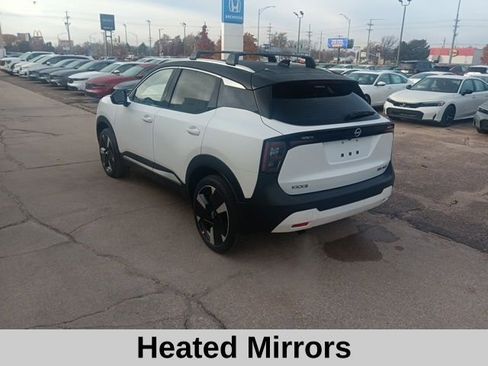 New 2026 Nissan Kicks SR w/ Cold Weather Package image 7