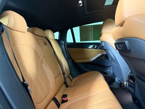 Used 2023 BMW X6 xDrive40i w/ M Sport Package AWD/4WD image 27