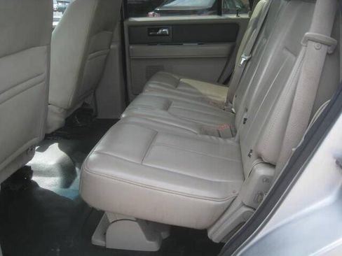 Used 2012 Ford Expedition XL w/ HD Trailer Tow Pkg AWD/4WD image 12