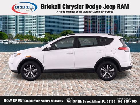Used 2018 Toyota RAV4 XLE FWD image 6