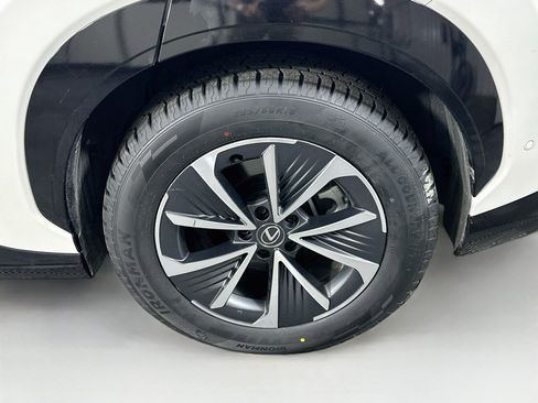 Used 2023 Lexus RZ 450e Premium w/ Technology Package AWD/4WD image 11
