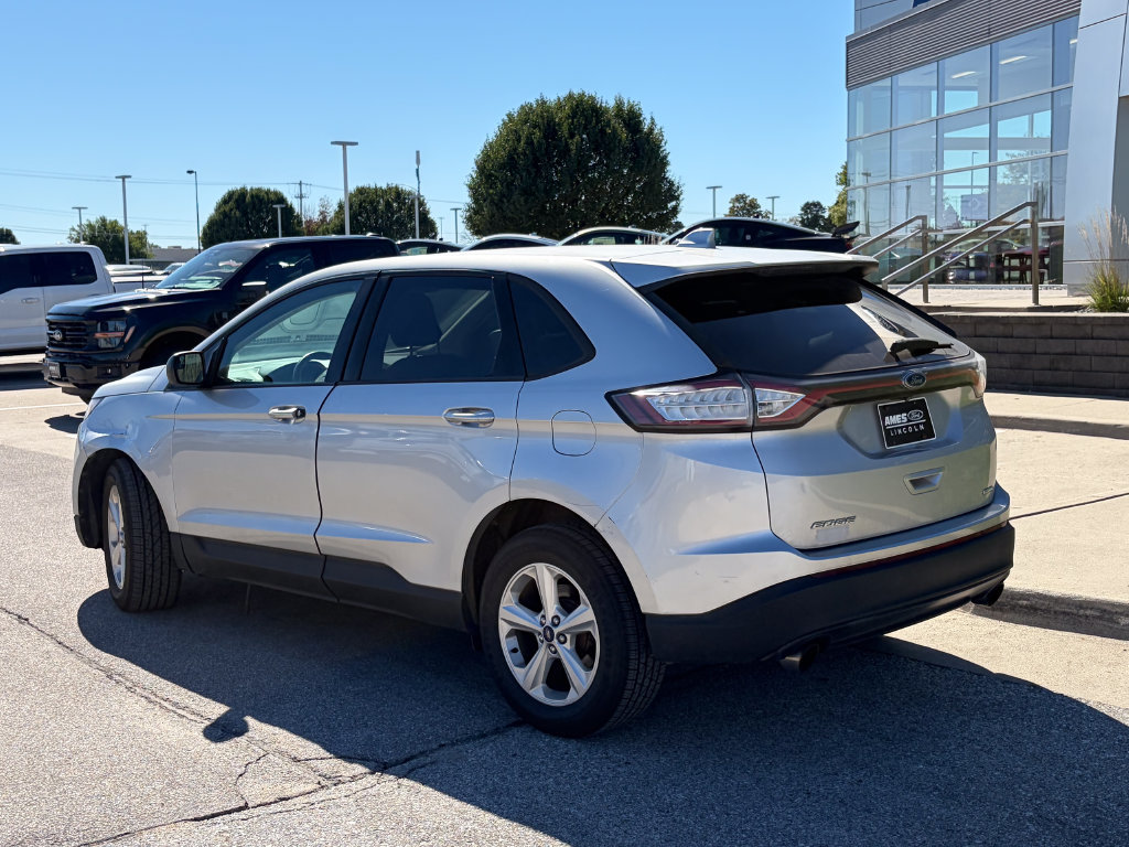 Used 2016 Ford Edge SE AWD/4WD image 3