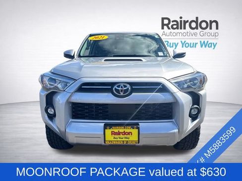 Used 2021 Toyota 4Runner TRD Off-Road Premium w/ Moonroof Package AWD/4WD image 2