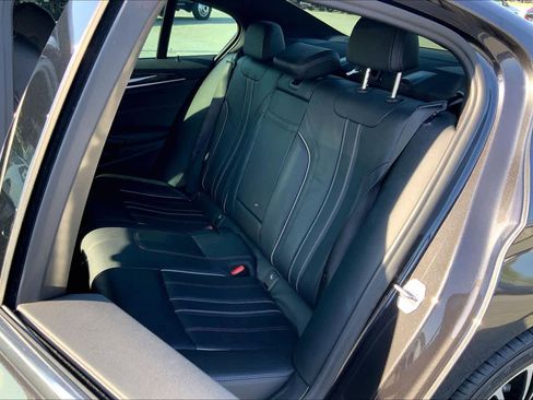 Used 2020 BMW 540i w/ Premium Package image 20