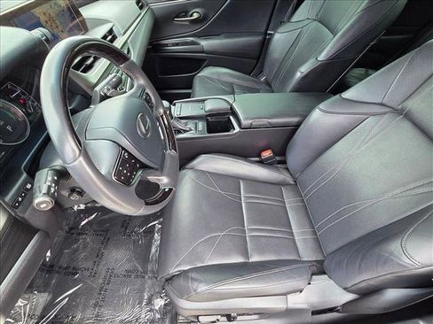 Used 2020 Lexus ES 350 w/ Accessory Package 2 image 16