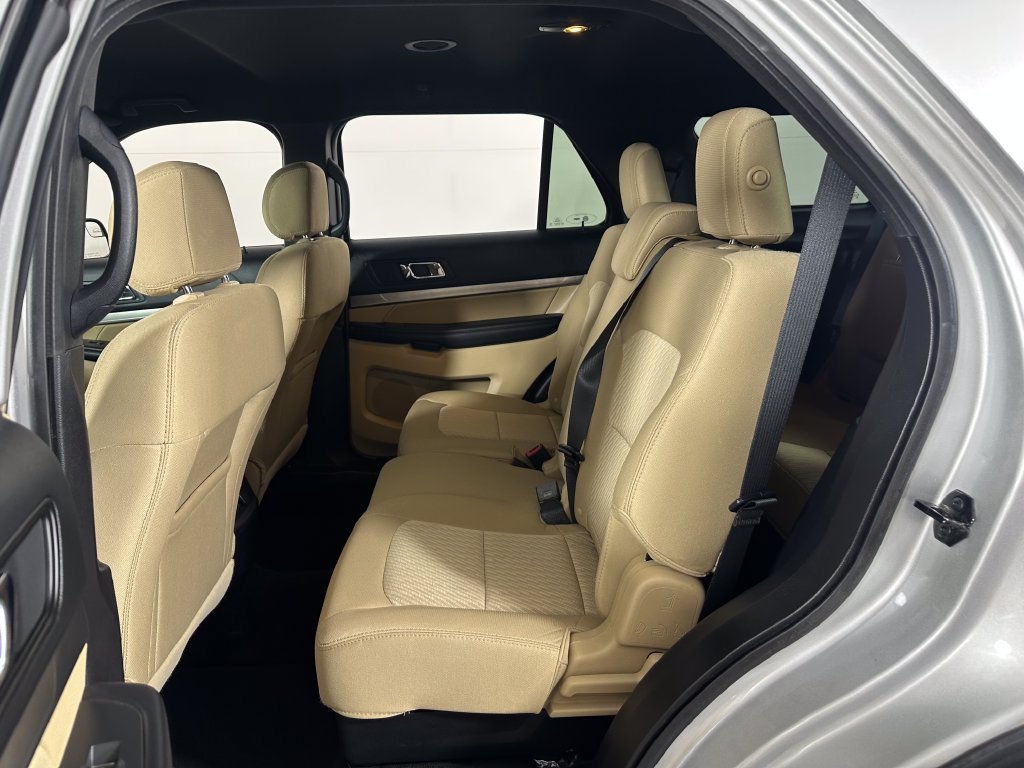 Used 2017 Ford Explorer 4WD image 18
