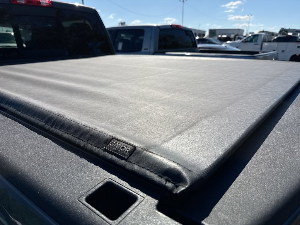 Used 2020 RAM 2500 Laramie w/ Night Edition AWD/4WD image 9