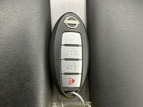 Used 2024 Nissan Murano SV w/ SV Midnight Edition Package AWD/4WD image 10