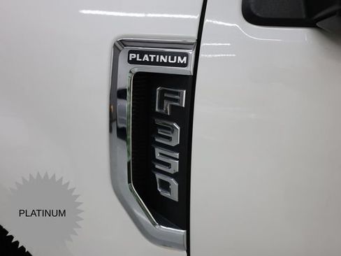 Used 2022 Ford F350 Platinum w/ FX4 Off-Road Package AWD/4WD image 74