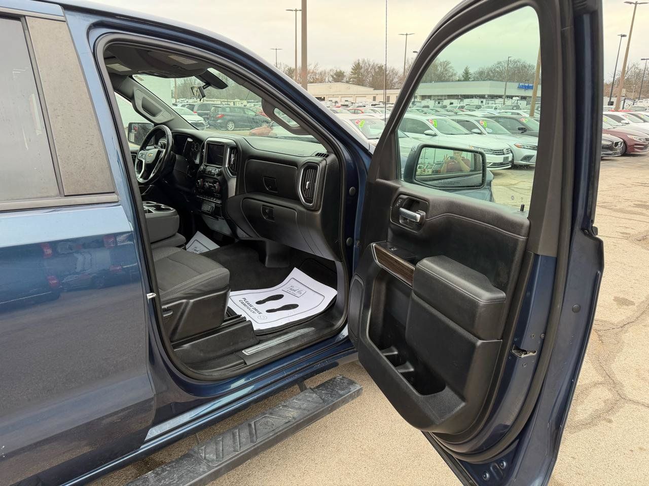 Used 2020 Chevrolet Silverado 1500 LT w/ All-Star Edition AWD/4WD image 12