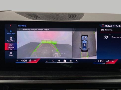 Certified 2025 BMW X7 M60i w/ Climate Comfort Package image 25