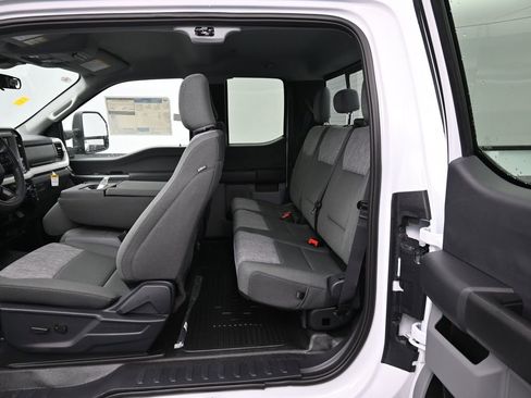 New 2026 Ford F350 XLT image 24