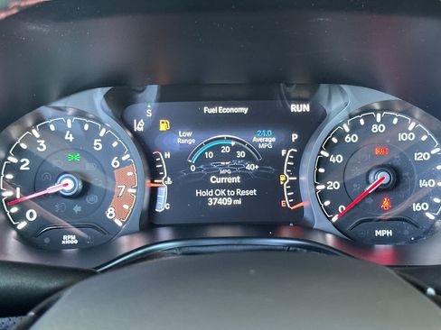 Used 2025 Jeep Compass Trailhawk AWD/4WD image 24