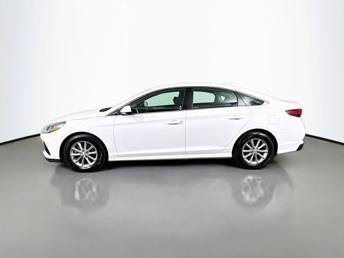 Used 2019 Hyundai Sonata SE FWD image 2