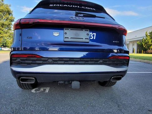 Used 2025 Audi Q5 Premium Plus w/ Premium Plus AWD/4WD image 9