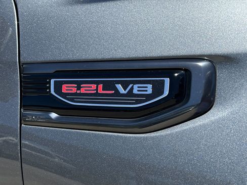 Used 2021 GMC Sierra 1500 AT4 AWD/4WD image 9