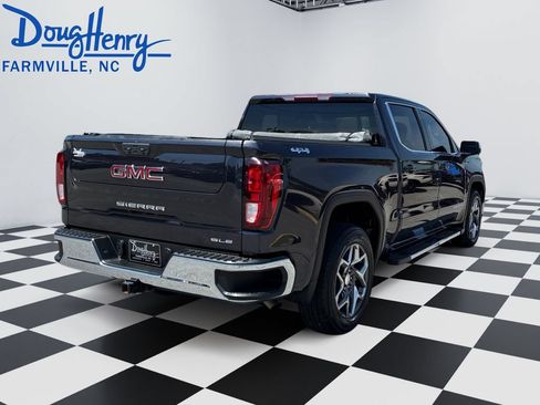 Used 2022 GMC Sierra 1500 SLE AWD/4WD image 5
