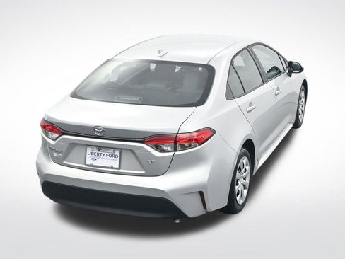 Used 2024 Toyota Corolla LE image 29