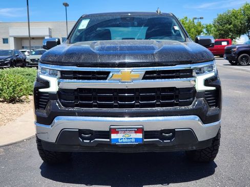 Used 2025 Chevrolet Silverado 1500 LT AWD/4WD image 6