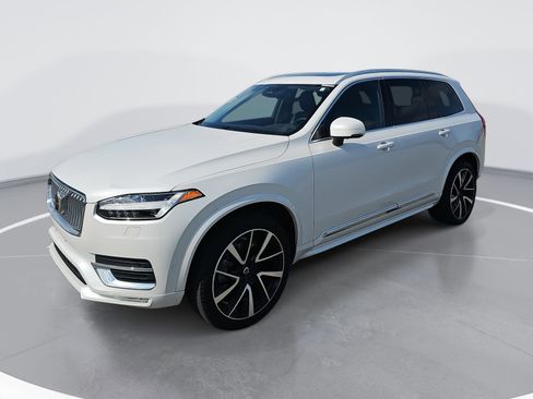 Used 2024 Volvo XC90 B6 Plus w/ Protection Package Premier image 7