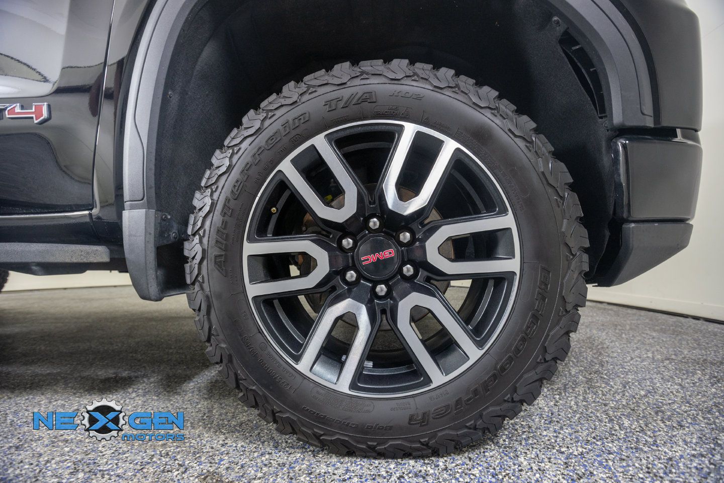 Used 2022 GMC Sierra 1500 AT4 w/ AT4 Premium Package AWD/4WD image 44